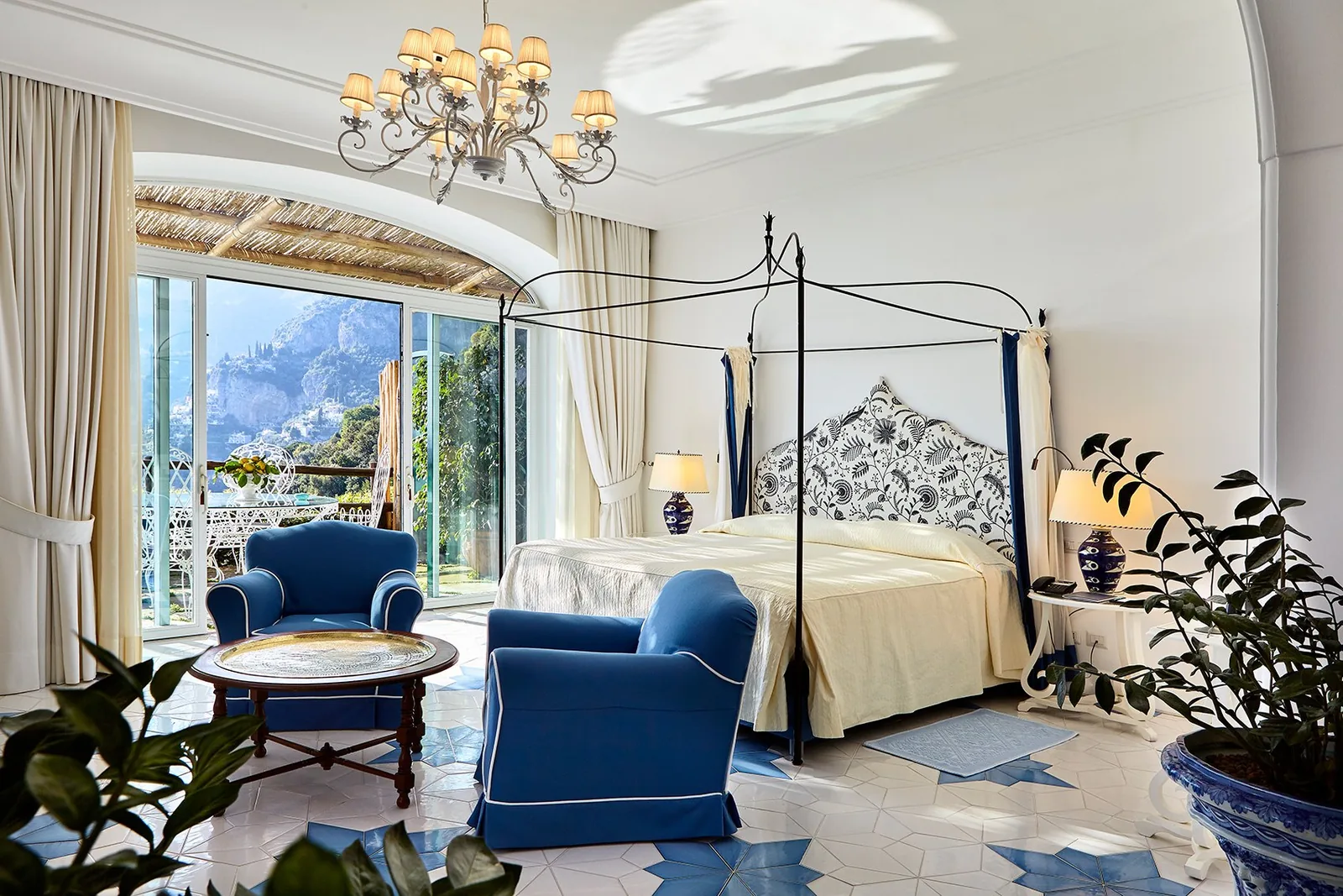Hotel e Resort